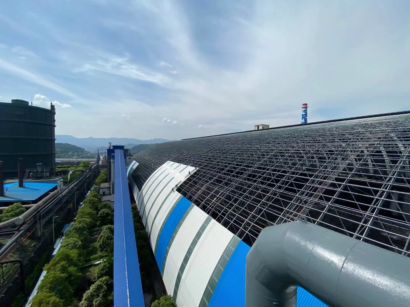 arge span space frame roof